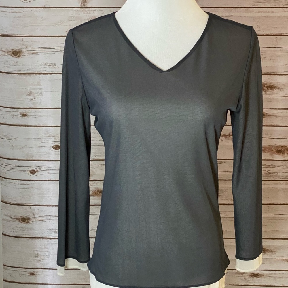 Jill Stuart classic gray/cream layered blouse Size Small